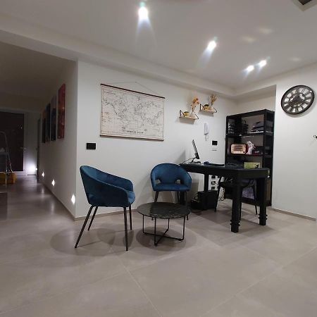 Don Turi - Charming Room Giardini-Naxos Extérieur photo