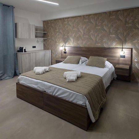 Don Turi - Charming Room Giardini-Naxos Extérieur photo