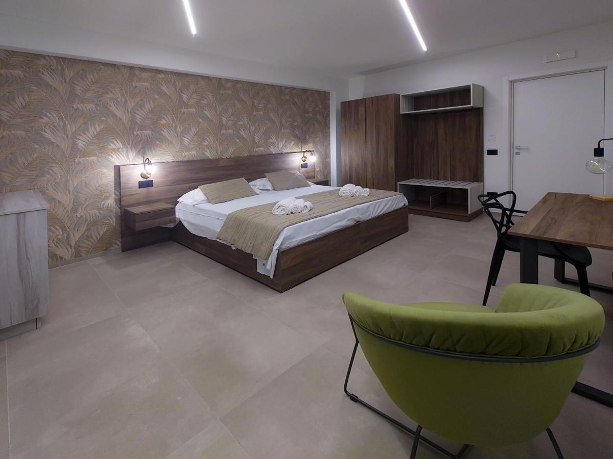 Don Turi - Charming Room Giardini-Naxos Extérieur photo