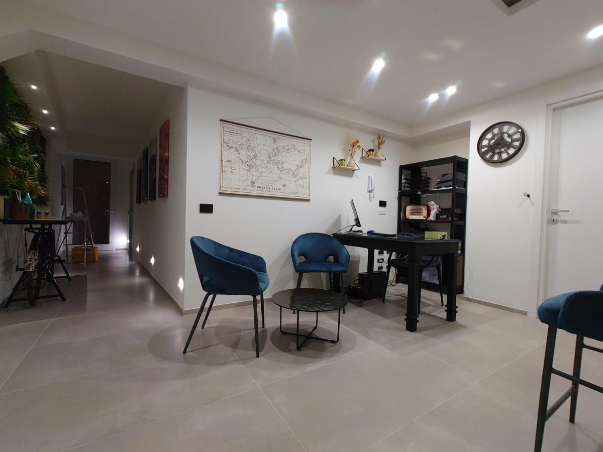 Don Turi - Charming Room Giardini-Naxos Extérieur photo